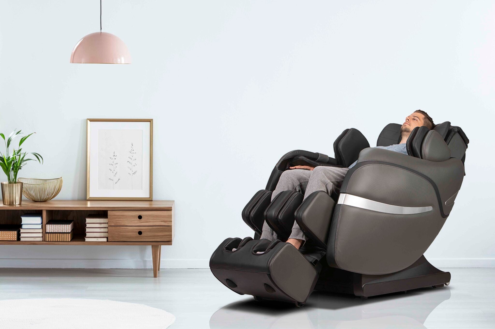 PosPo_BrioSport_Graphite_PartRecline_45-2048x1365.jpg